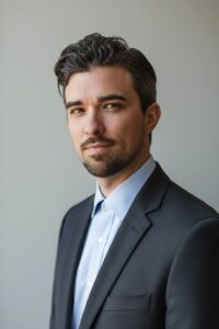 Alex Crestan HENRY & CO. Fractional Manager consulente design marketing sostenibilità innovazione